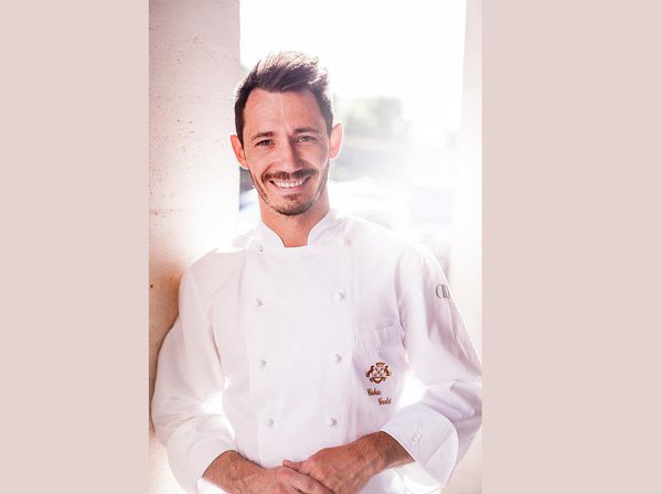 Cédric Grolet, jeune chef pâtissier talentueux des cuisines d’Alain Ducasse au Meurice.