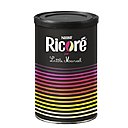 Les marques Little Marcel et Ricoré partagent des valeurs communes : joie de vivre et optimisme ! La force du café alliée à la gaieté des couleurs de la boîte, ne peuvent vous apporter qu’une dose de bonheur au quotidien !