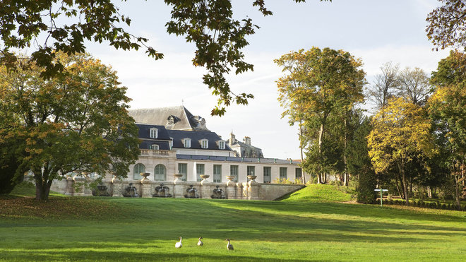 L’Auberge du Jeu de Paume, une maison Relais &amp;amp;amp;amp;amp;amp;amp; Châteaux devant un écrin de nature.