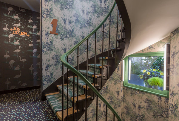 Partout l’audace règne en maître à l’hôtel Exquis.