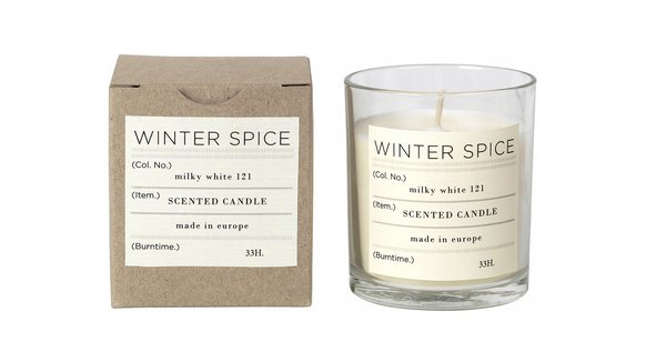 Parfum d’hiver. Une bougie parfumée H 8 cm 13,50 €. Winter. Broste Copenhagen.