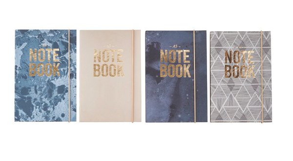 Très élégants, ces carnets faits main. Dimension A5. 7,95 €. House Doctor chez Etoile and Company.