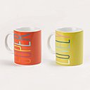 Un lot de 2 mugs colorés, 29 €. Boden.