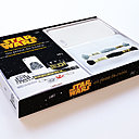 Coffret Star WarsPoint De Croix pour broder 16 projets tendances avec les personnages de la série.: Yoda, Dark Vador, les stormtroopers, R2 D2 sur coque d'I Phone, serviette de bain, bracelet etc. Paru aux éditions Larousse 13,95 €
