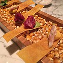 Les frivolités contemporaines de Stéphanie Le Quellec.