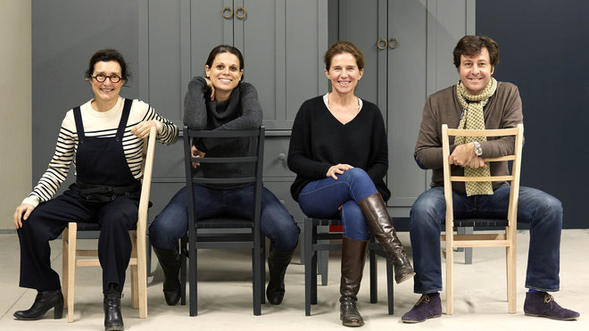 L’équipe du projet de la collection Flandres, de gauche à droite, Christelle le Déan, Emilie Weppe Laurence Rougeau la fondatrice, Christian de Rivière. L’équipe du projet de la collection Flandres, de gauche à droite, Christelle le Déan, Emilie Weppe Laurence Rougeau la fondatrice, Christian de Rivière.