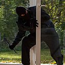 Si en France, on compte en moyenne un cambriolage toutes les 90 secondes, une des premières mesures pour protéger son domicile est d’installer un système d’alarme.