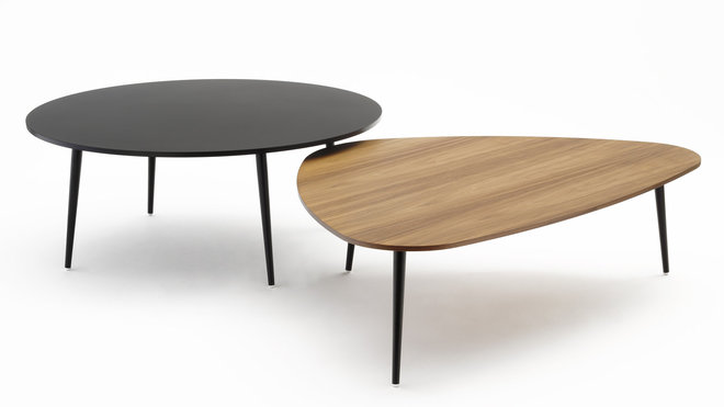 Un grand classique de l’éditeur, la table basse Soho qui est disponible en 7 versions, design Coedition Studio. Un grand classique de l’éditeur, la table basse Soho qui est disponible en 7 versions, design Coedition Studio.