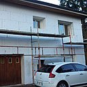 La maison en cours de travaux, avec une isolation des murs par l'extérieur en PSE de 200 mm (R=5m²K/W).