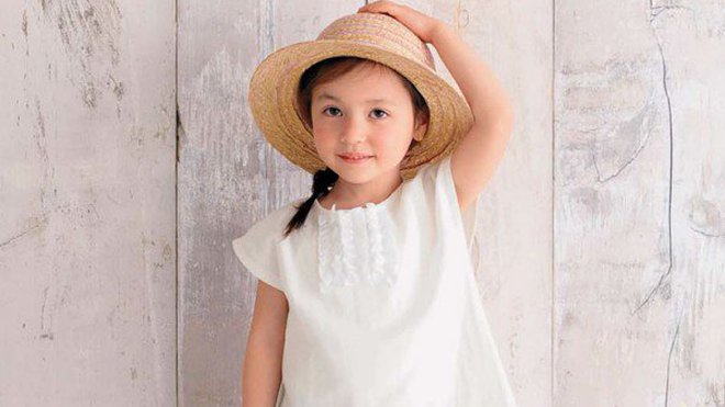 Tunique en tissu blanc pure et élégante de Megumi Shimazu /hana/