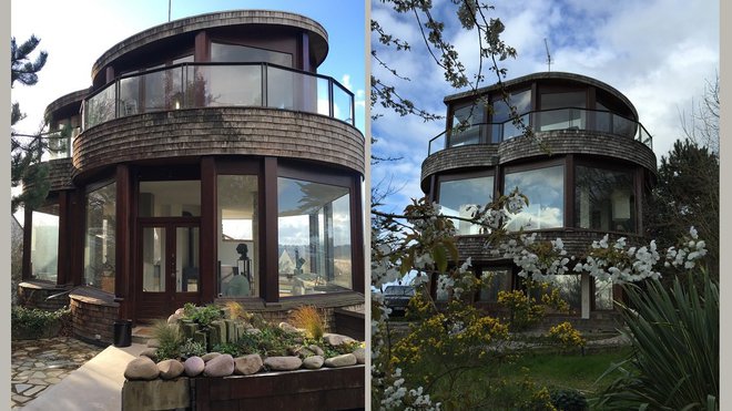 Elle s’élève sur le front de mer à proximité immédiate de la plage, et profite d’un environnement et d’une vue exceptionnels. Elle est située dans la commune de Fréhel dans les Côtes d’Armor, dans la région de Saint-Brieuc, non loin de Saint-Malo et de Rennes.