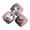 Jeu de 3 plateaux « Le Trypique du parc » en stratifié compact. Modèle Buste, Passereau et Piédestal. Collection « Galerie de portraits ».