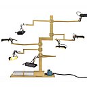 Lampe rotative Bonzaï composé de liseuses de pupitres de musiciens de 12 volts rassemblées sur un arbre en laiton, comme un orchestre. Création Lionel Jadot.