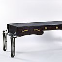 Bureau en placage de palmier, fer et cuivré patiné. Commandé par le Mobilier national en 1943 ce meuble a été présenté au Salon des Tuileries en 1944. Création Eugène Printz, 1944, Paris.