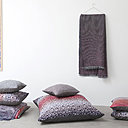 Dans une harmonie de couleurs chaudes, collection Pinacoteca qui puise son inspiration dans les musées, l’atelier d’artiste, les techniques picturales et les propres expériences esthétiques des designers.