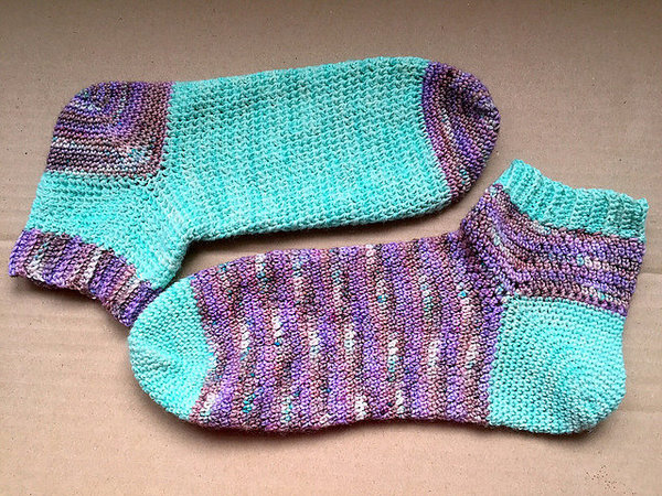 C'est moi qui les ai faites ces chaussettes ! C'est ce que vous pourrez dire en vous inscrivant au cal de Cécile Balladino.


Cécile