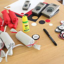 Étape 5: Nouer chaque extrémité avec les rubans, découper les cercles et réaliser les chiffres