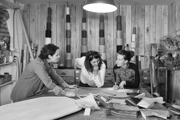 Séance de travail avec Laurence Girard, tapissière d’ameublement.