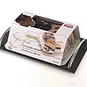 Foie gras habit de truffes fourreau et plateau d'ardoise.