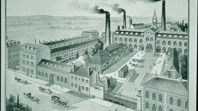 A la fin du XIXème siècle, l’usine d’origine à Ercuis, un village situé à 50 km de Paris.