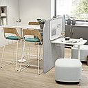 Concept Fields, qui permet de créer des lieux partagés ou des pièces à l’intérieur d’autres espaces,  développé en collaboration avec le designer suédois Olle Gylland de Propeller Design, commercialisé par Kinnarps.