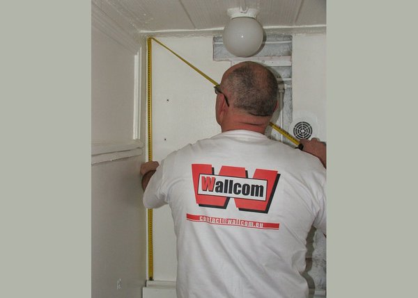 Étape n°1 : prendre les mesures précises de la future  plaque de plâtre en largeur et hauteur.
