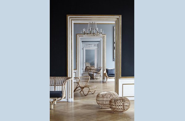 La collection Icons de Sika design entièrement réalisée à la main a été éditée à l’origine pour un usage intérieur. Aujourd’hui, elle est rééditée avec un rotin adapté à un usage extérieur.