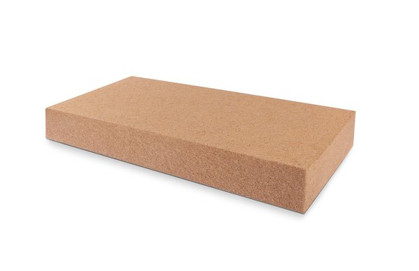 Panneau flexible composé de fibres de bois issues de plaquettes de scieries du massif forestier du Beaujolais. Ce produit dispose d’une conductibilité thermique de 0.038 W/ (m.K). Il est adapté à l’isolation des murs par l’intérieur, des murs à ossatures bois, des cloisons, des combles aménagés, des combles perdus et apporte une isolation thermique et acoustique de qualité, améliorant ainsi le confort et le bien-être. Gamme Isonat Flex 40 d’Isonat by Buitex.