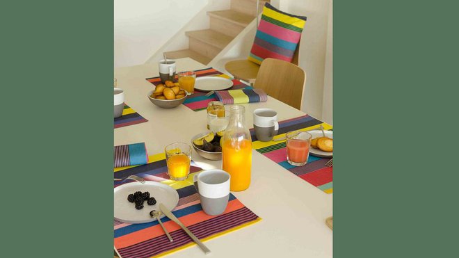 La collection Belize se décline en sets et serviettes pour la table. Une touche de gaîté pour les repas de tous les jours !