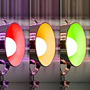 Avec 16 millions de couleurs possibles, la gamme SmartLIGHT MESH Colour se décline en quatre modèles : Smartlight mesh colour 5W GU10 pour plafonnier, Smartlight mesh colour 9W E27, Smartlight mesh colour 13W E27 version globe et Smartlight mesh colour 5W E14.