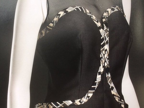 Fabriquer du biais une simple bande de tissu dans le biais offre de multiples possibilités en matière d'ornement.