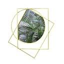 Cette composition de formes géométriques, de Sam Baron, renvoie également à un ensemble de moulures accrochées dans un atelier de plusieurs manières, questionnant les notions de haut et de bas, de droite et de gauche. Miroir Prego, à partir de 209 €.