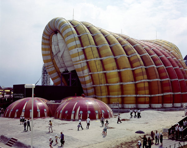 Pavillon du groupe Fuji à Osaka, création Yutaka Murata, 1970.