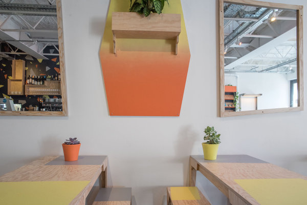 Les dégradés de couleurs s’inspirent des tags du quartier.