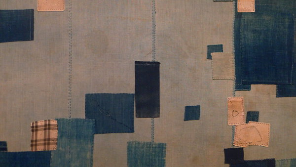 Des unis, des morceaux de toutes tailles se parsèment sur cette toile magnifique reconstituée.