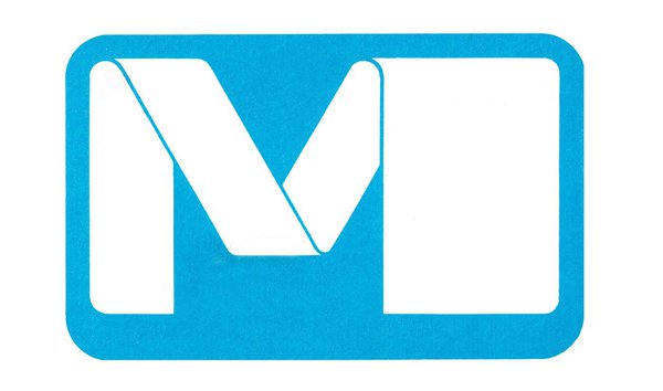 Logo du métro de Bruxelles dessiné par Jean-Paul Edmond-Alt dont l’intérieur a été dessiné par le Designer Centre.