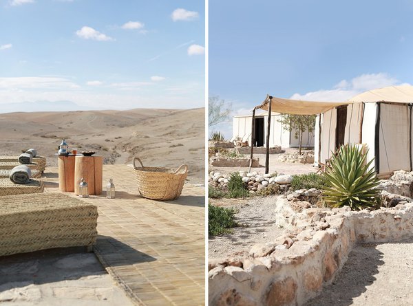 Les hébergements sous tente laissent place à une vie extérieure en phase avec le désert.