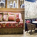 Boiseries et chinoiseries, porcelaines asiatiques, tissus fleuris en mélange, tout est permis sans interdit pour évoquer l’exubérance des objets et des meubles qui se sont accumulés comme des souvenirs au fil des générations.