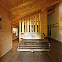 Le design chaleureux revisite les codes de la tradition montagnarde.