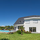 Intemporelle, imperméable, résistante aux chocs, l’ardoise en toiture conjugue tradition et modernité. Création Cupa Pizarras.