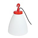 Multi fonctions. Elle se pose et s’accroche partout et illumine tous les coins sombres dans le jardin, sous la véranda, suspendue à un arbre, au bord de la piscine… Son diffuseur opale propage une douce lumière d’un blanc laiteux. Baladeuse d’extérieur Grumo, création Stéphane Joyeux, polyméthacrylate et, câble de 7 mètres, interrupteur rayonnant dans le crochet, 578 €, Roger Pradier. Multi fonctions. Elle se pose et s’accroche partout et illumine tous les coins sombres dans le jardin, sous la véranda, suspendue à un arbre, au bord de la piscine… Son diffuseur opale propage une douce lumière d’un blanc laiteux. Baladeuse d’extérieur Grumo, création Stéphane Joyeux, polyméthacrylate et, câble de 7 mètres, interrupteur rayonnant dans le crochet, 578 €, Roger Pradier.