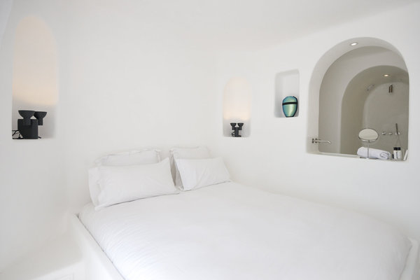 Alcôve immaculée pour la chambre 4 dessinée par Jean-Baptiste Fastrez.