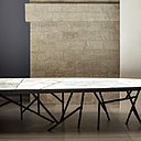 Avec base en bronze patiné noir, table en albâtre rétro-éclairée récompensée en 2017 par un « Best of Year Awards » par le magazine américain « Interior Design ». Avec base en bronze patiné noir, table en albâtre rétro-éclairée récompensée en 2017 par un « Best of Year Awards » par le magazine américain « Interior Design ».