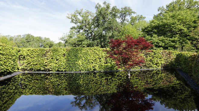 Lieu de méditation et de calme qui interroge la problématique du changement climatique, le jardin « La possibilité d’une île » est une création allemande. Festival des Jardins, 2018.