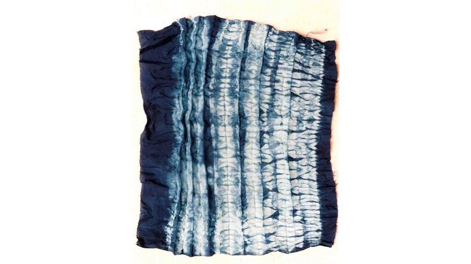 Echantillon en coton de nui shibori. Création Ysabel de Maisonneuve.