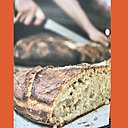 Du pain et des idées son délicieux pain des amis fait déplacer les foules du monde entier dans sa boulangerie du Xème arrondissement, Christophe Vasseur fait du pain mais également de succulentes viennoiseries.