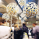 Entre exposition et salon, la Biennale 1.618 est un évènement unique et hybride qui intéresse les professionnels comme le grand public. Pendant 3 jours, elle rassemble des marques et des produits de haute qualité, des solutions innovantes et des acteurs du changement, autour de rencontres, conférences, débats et présentations de nouveautés.