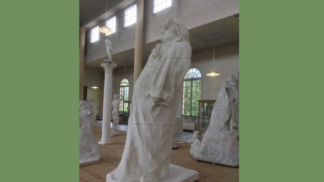 Balzac en robe de chambre, commande de la Société des gens de lettres qui ne fut pas acceptée.