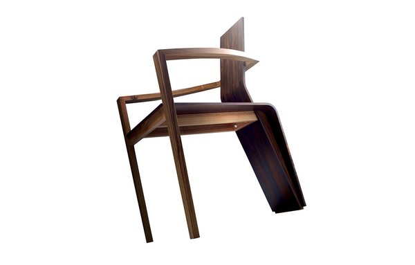 Chaise Isai création Paul Hoffmann, ébène vert et noyer sur commande, 3600 €.