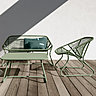 Un air rétro pour cet ensemble souple. Collection Sixites, fauteuil 299 €, banquette 499 €, table basse 267 €, disponible en 4 couleurs pastel.